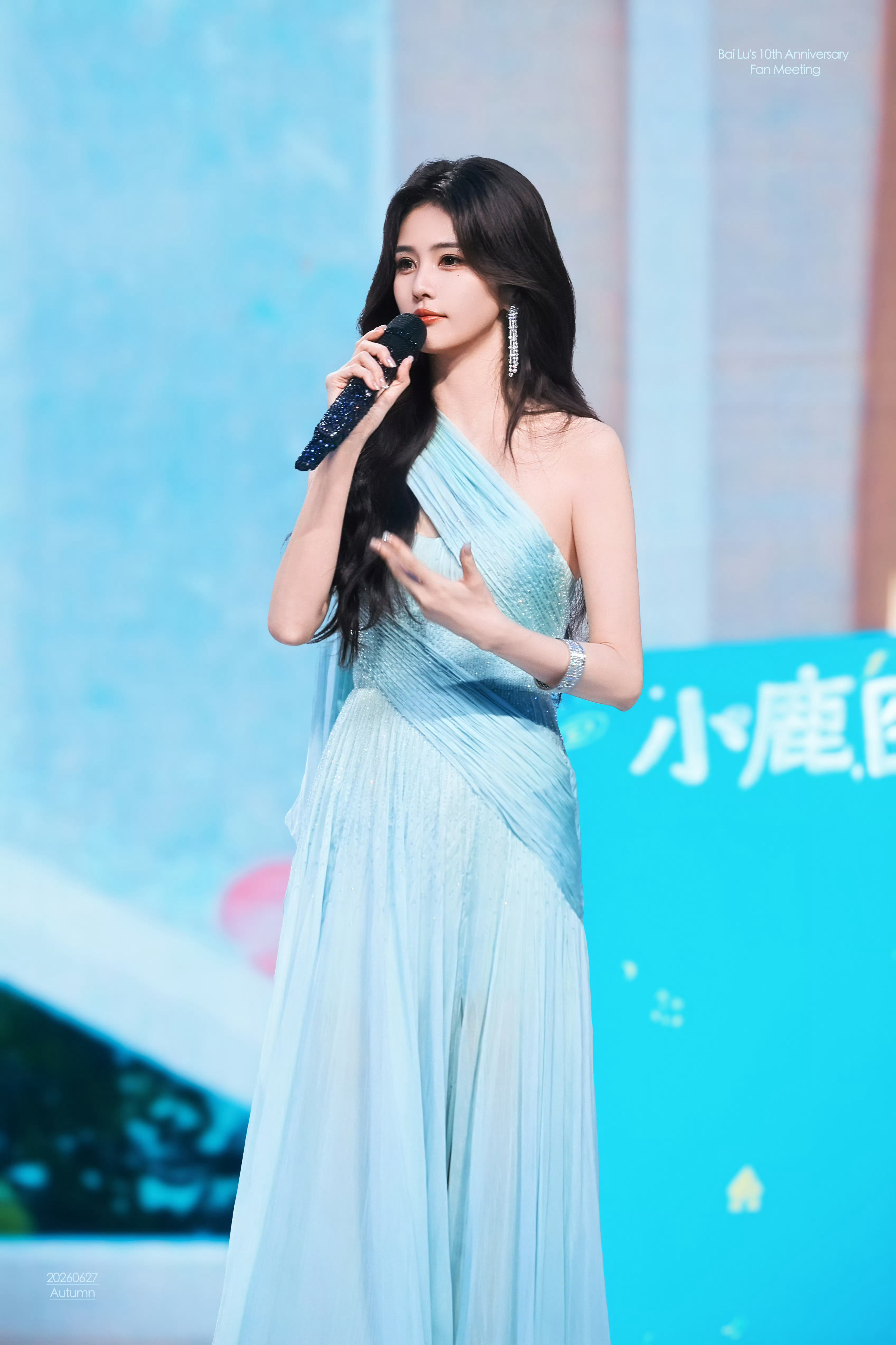 白鹿 白鹿 白鹿叶璃 今天也为你的容颜跳起了华尔兹