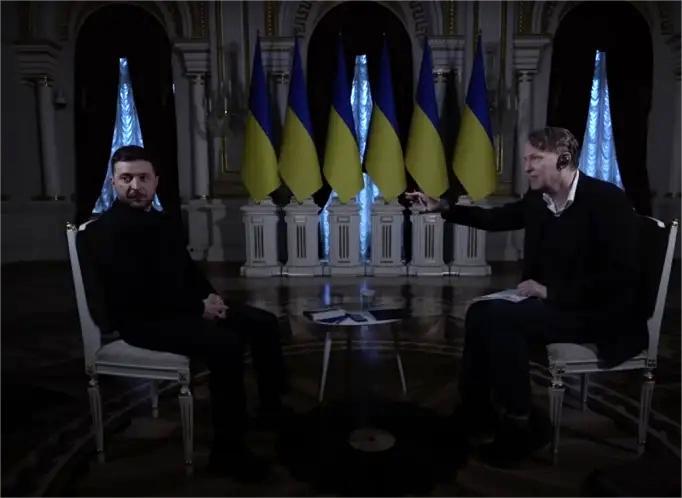 泽连斯基：接受英国《卫报》记者采访真不容易，你看看，就这一会功夫，马林斯基宫停了