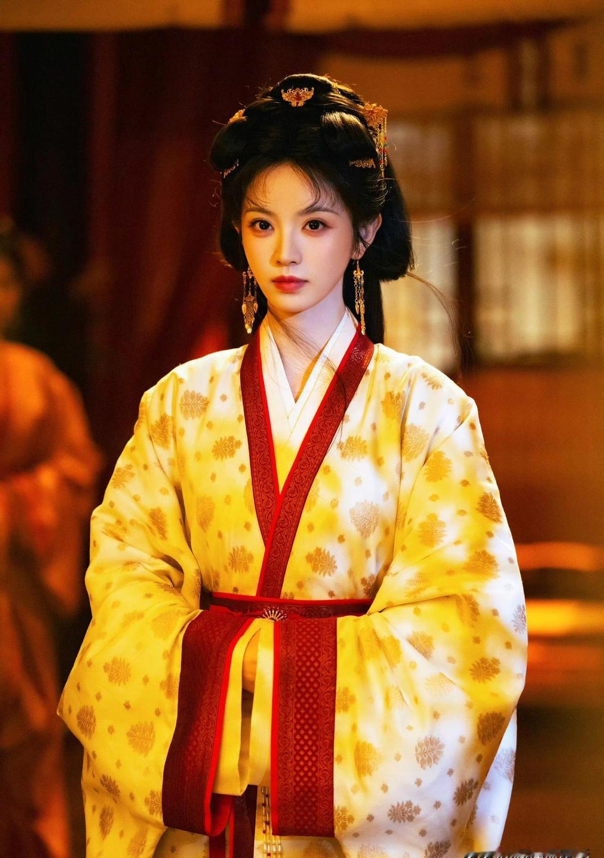 4500万税款砸掉了宋祖儿的古装剧女主角。
田曦薇在2024年4月签下合同，拿到