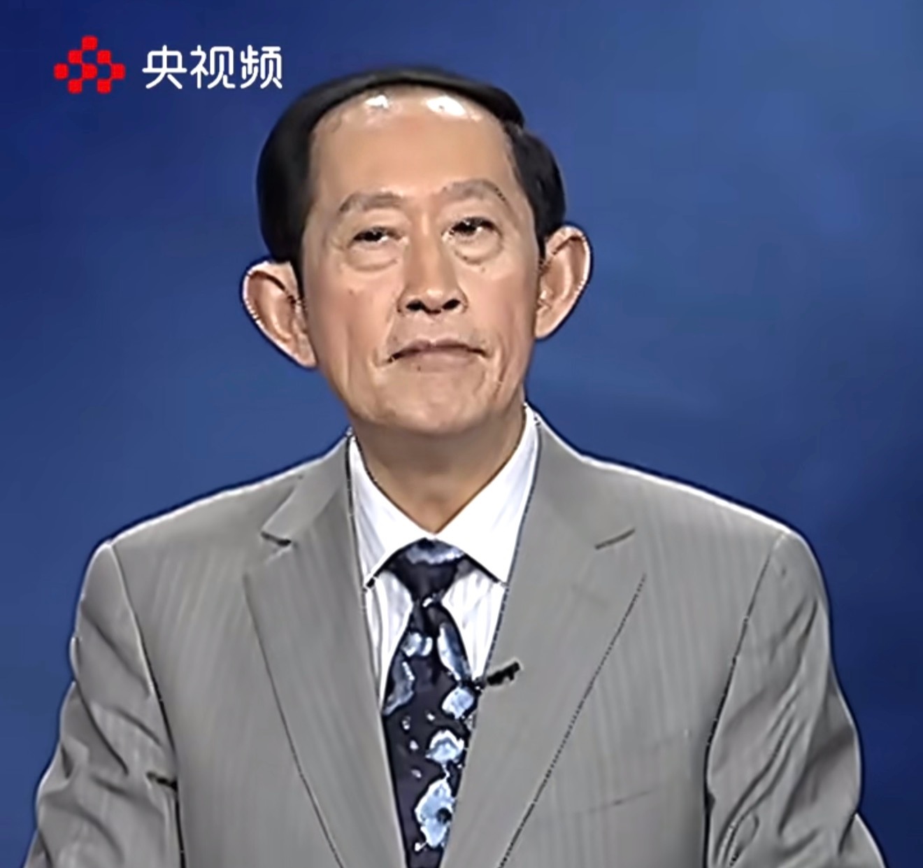 原来百家讲坛是真的在教东西百家讲坛以前老看，喻大华和王立群我觉得讲的很有趣还有一