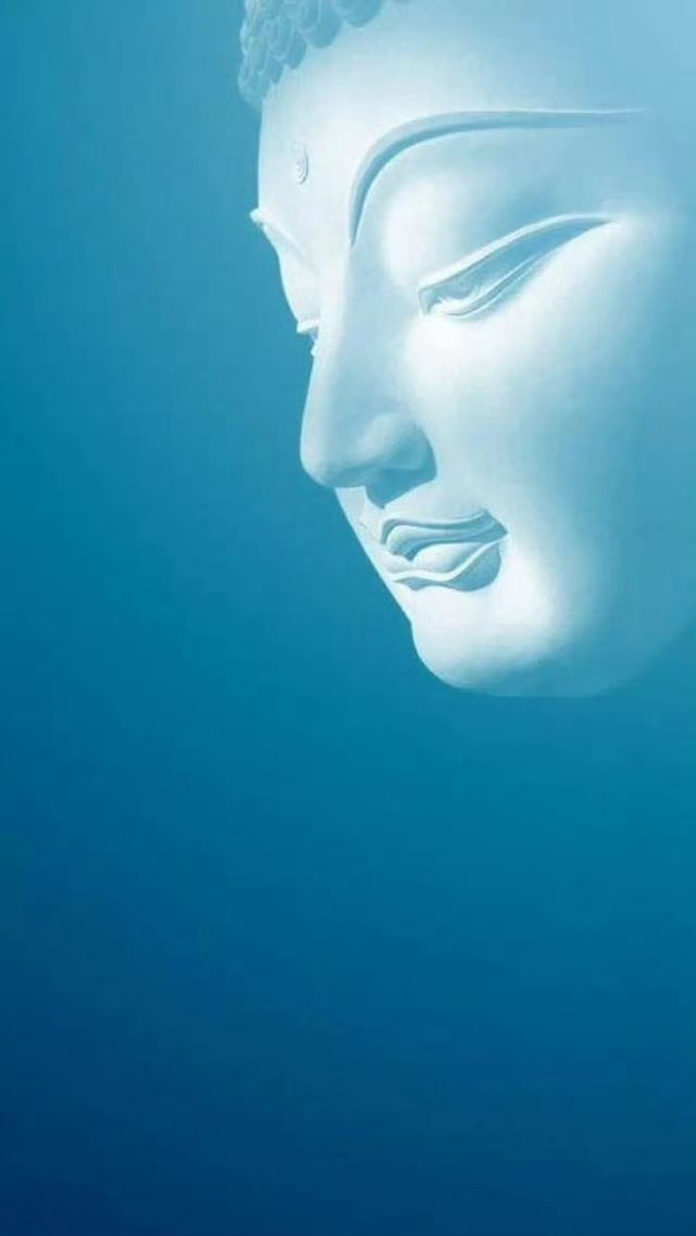 女人在富人面前一文不值富人在权力面前一文不值权力在枪炮面前一文不值枪炮在穷人面前
