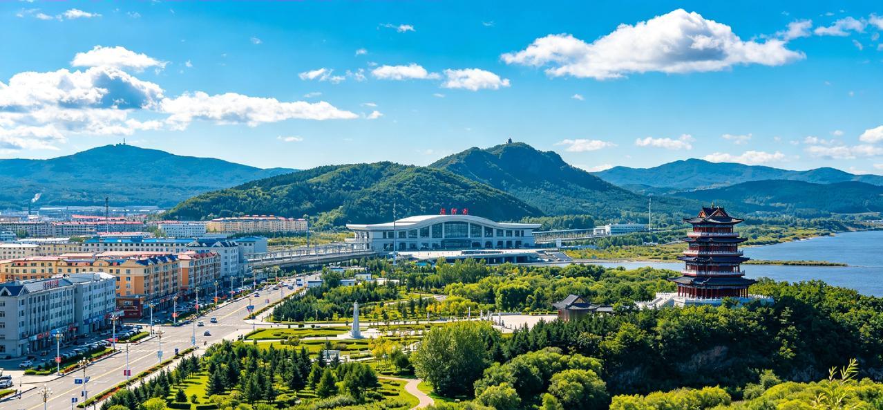 珲春东界划定：中国收回土地327平方公里

         谁说晚清只有屈辱？