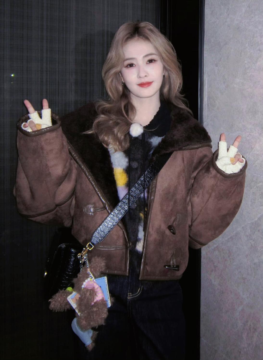 今日份@白鹿，奔跑吧[比心]