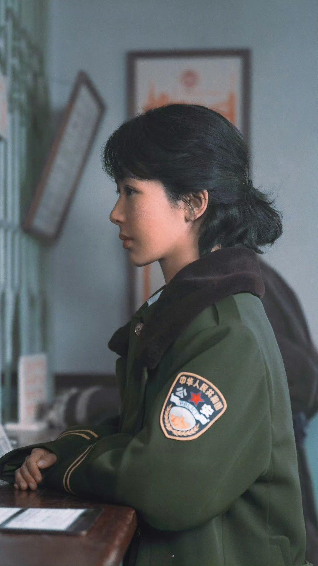 杨紫试图从古偶甜妹的壳里挣脱出来杨紫试图从古偶甜妹的壳里挣脱出来 生命树  杨紫