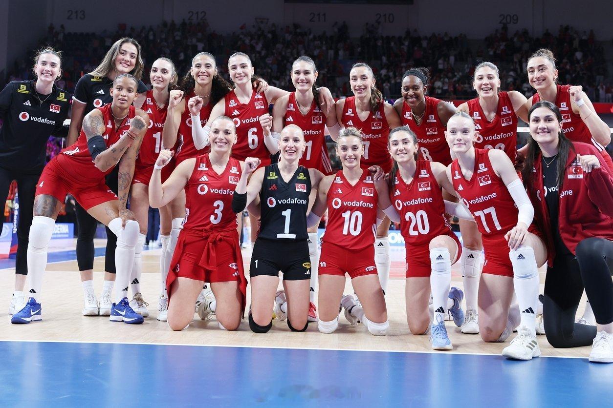 女排2026年世界女排联赛土耳其女排 🇹🇷 土耳其女排 VNL 第二周得分分