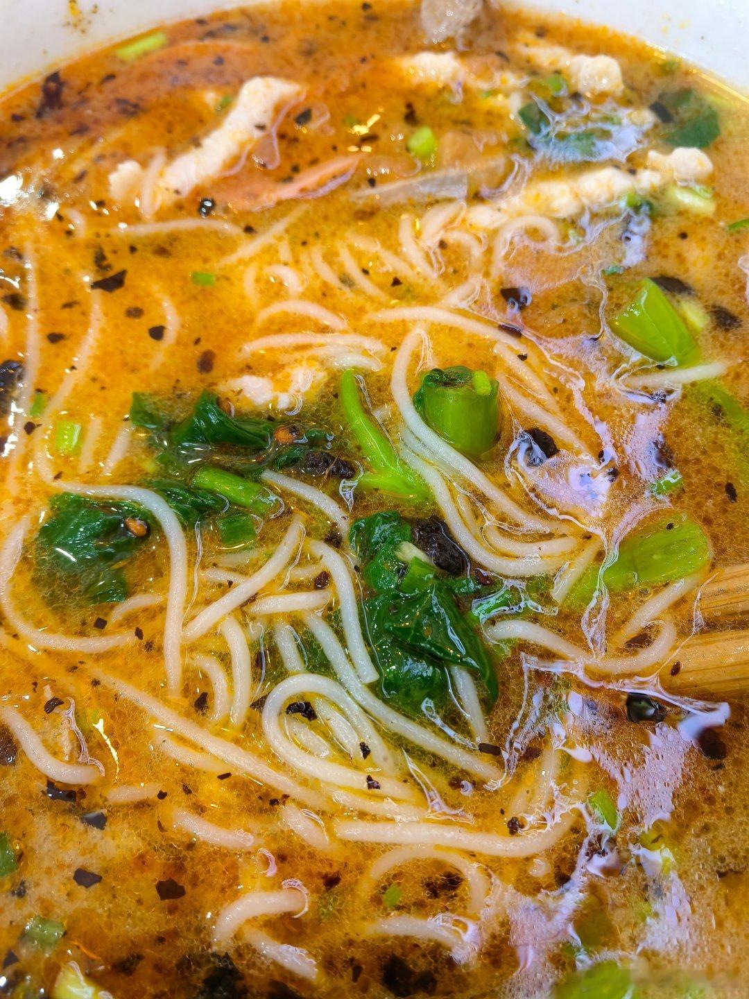 补一下作业早上食堂的米线美食