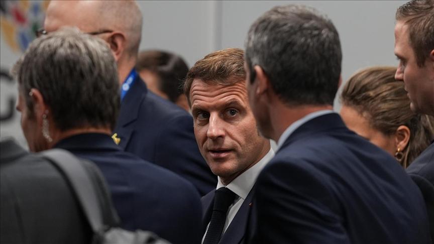 法国总统埃马克龙周六躲在G20领导人峰会期间的人群中说，美国对乌克兰的和平计划没