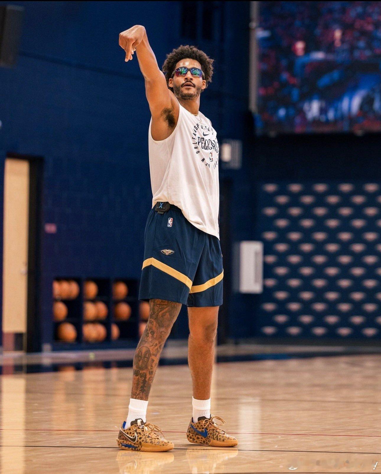 乔丹·普尔明天状态升级为出战成疑，此前已经连续缺席18场比赛。普尔自11月5日受