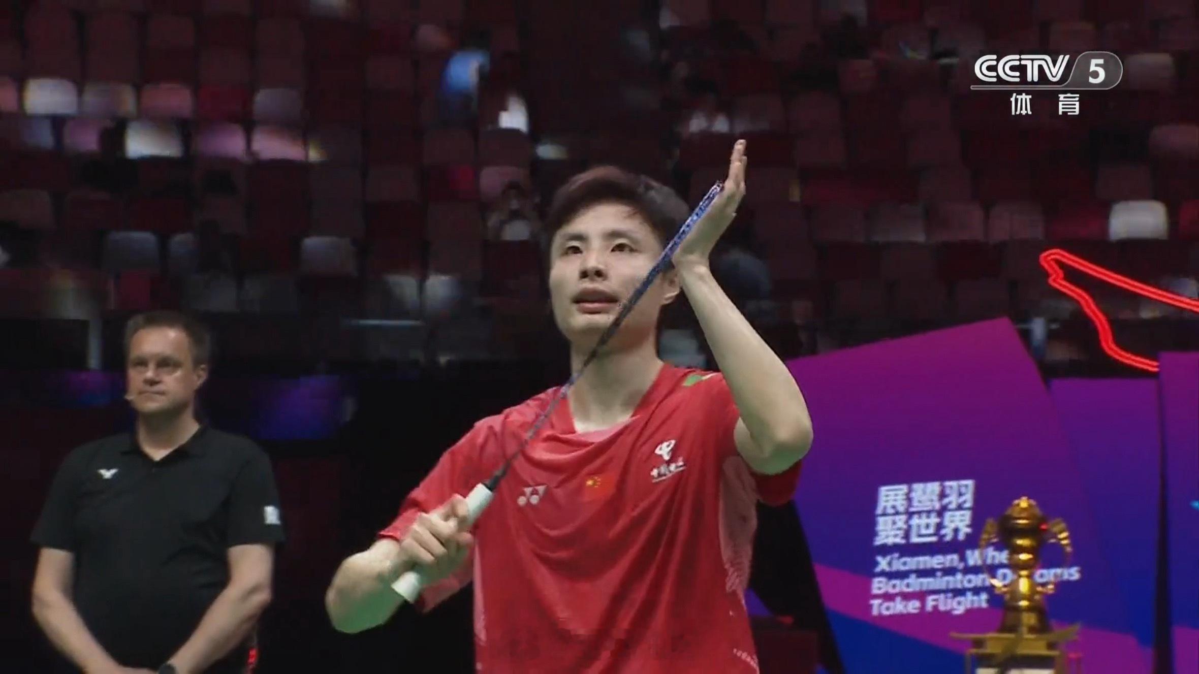 苏杯半决赛 中国队2-0日本队混双 冯彦哲 黄东萍 21-11、21-17 绿川