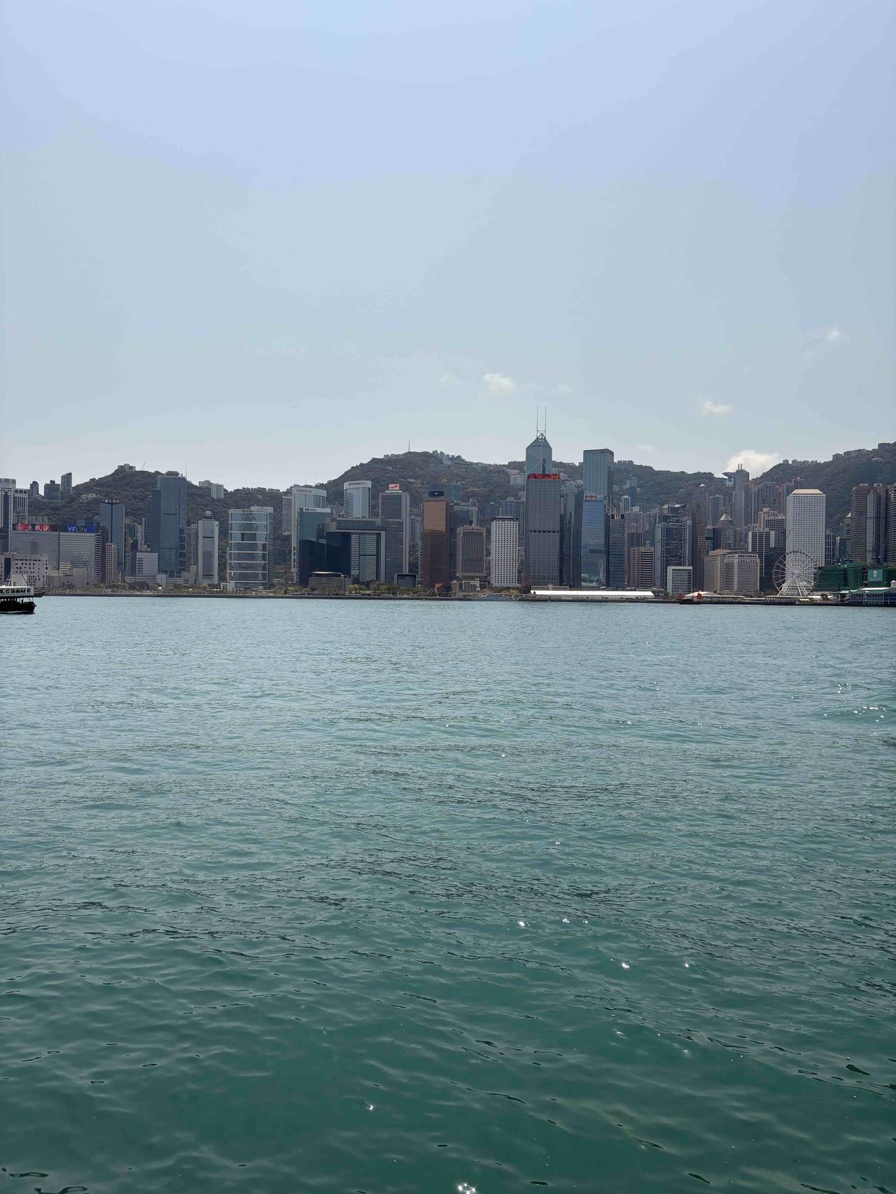 手上有存款的普通打工人该怎么办呢？

理财又不懂，股票不敢买，黄金不敢买，房子不