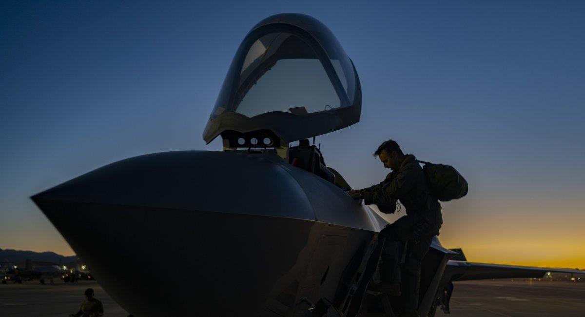 伊朗的神秘防空系统未能拦截F-35！

图像来源：388 Fighter Win