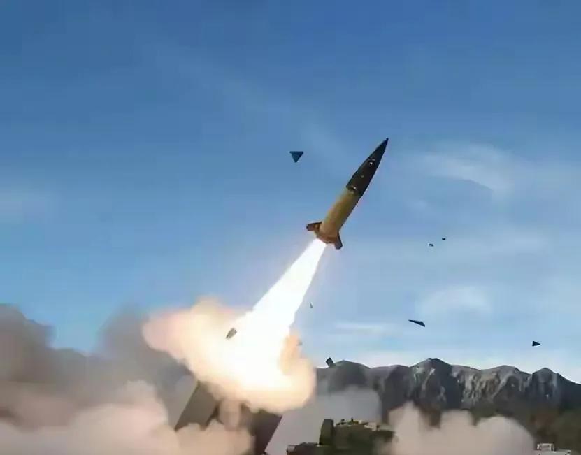 俄罗斯对乌克兰能源设施的打击，给乌克兰带来了前所未有的困境。随着严冬的降临，俄罗