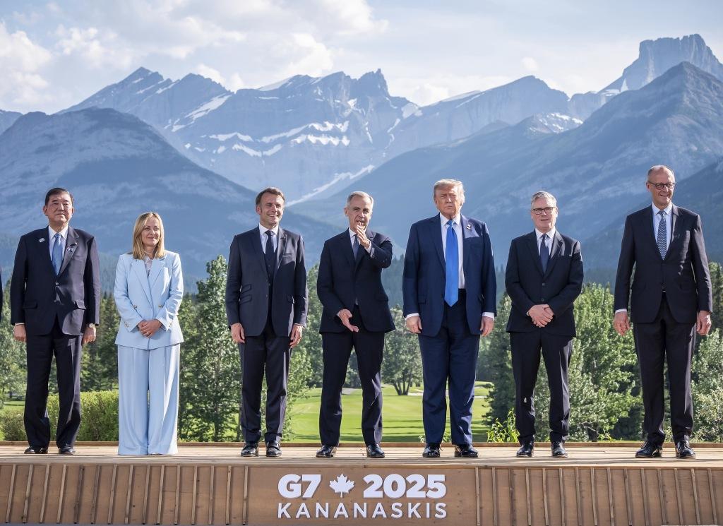 - 高市早苗确实不对劲：极右、激进、赌国运，在G7上硬炒中国议题、强行绑西方反华