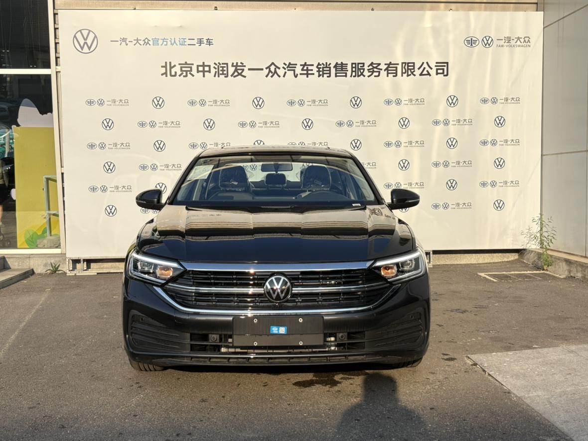 二手速腾现在到底值不值得冲？和思域轩逸比完，我整个人都清醒了！
兄弟们，速腾这车