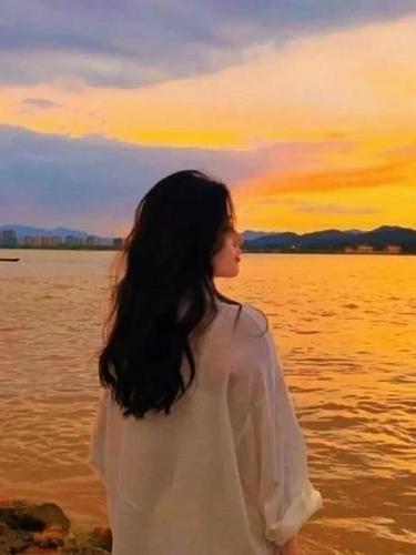 惊人因果：害你的人，其实在替你“挡劫”
 
遇到伤害别着急生气，换个角度看，这或