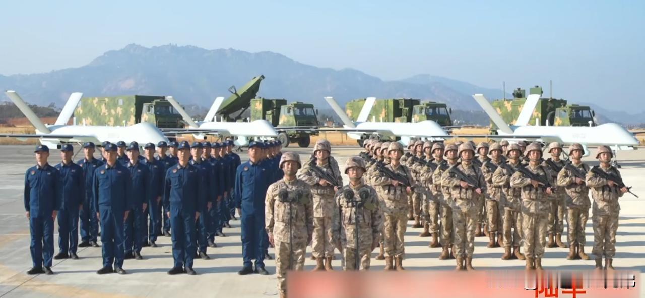 春节前夕，解放军展示新实力，陆军亮剑彩虹-察打一体无人机，空军亮剑歼-35A隐形