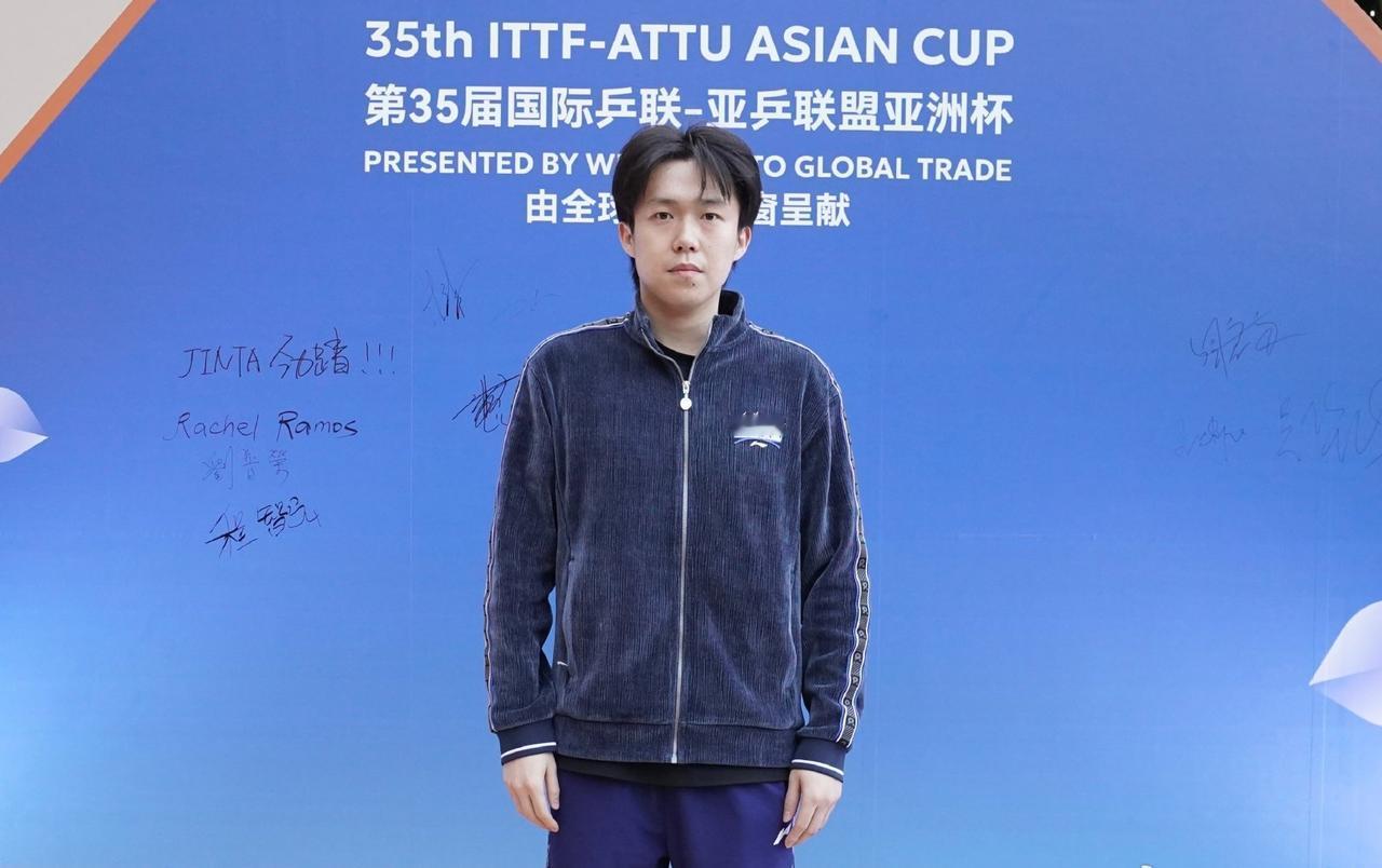 晚宴照片来啦[笑哭]！
这是国乒的孩子们的晚宴照片，也就是2026海口亚洲杯中国