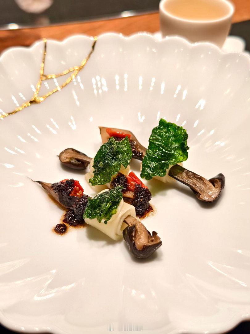 广州MO米二Jiang 的Chef Fei黄景辉辉哥，携手香港两家米一Estro