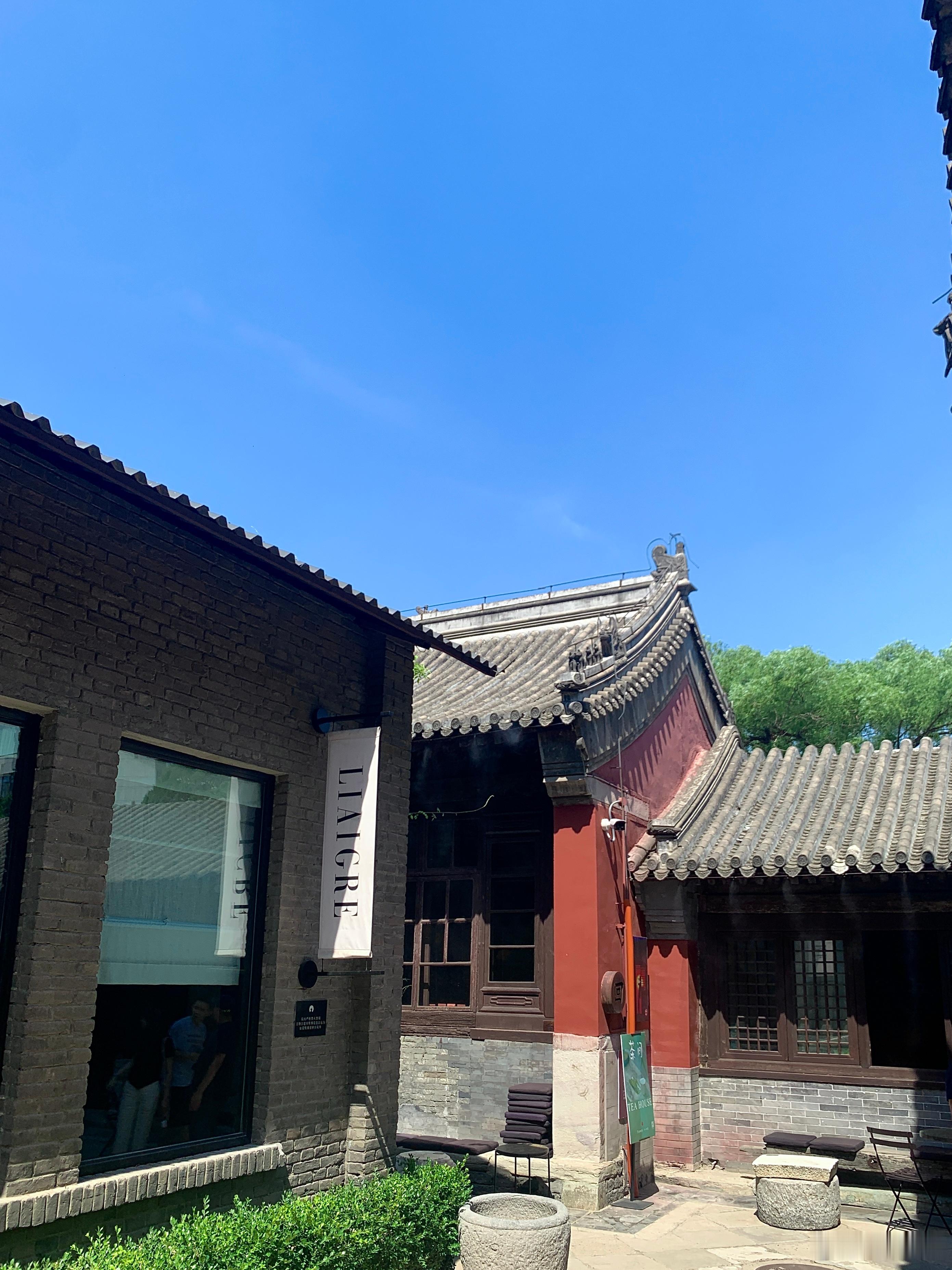 北京暴晒三天☀️不开玩笑我已经黑了十个度这期的款准备周期很长因为真的很用心的在做