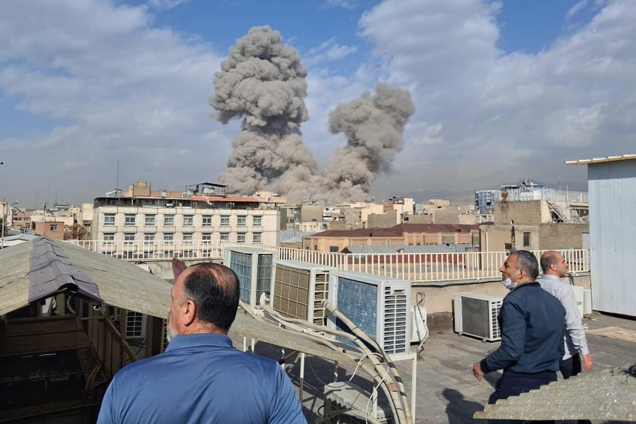 伊朗导弹击中以色列中部建筑 已致至少20人死亡
 
当地时间3月1日，伊朗导弹击