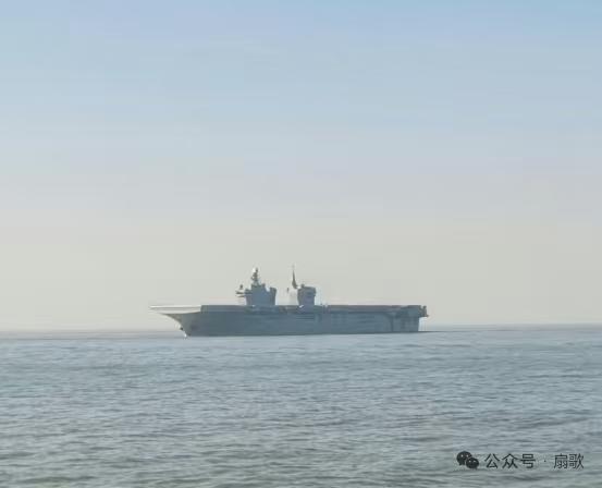 076型两栖攻击舰首舰四川舰开启二次海试 垂直起降战机适配引全球关注
 12月8