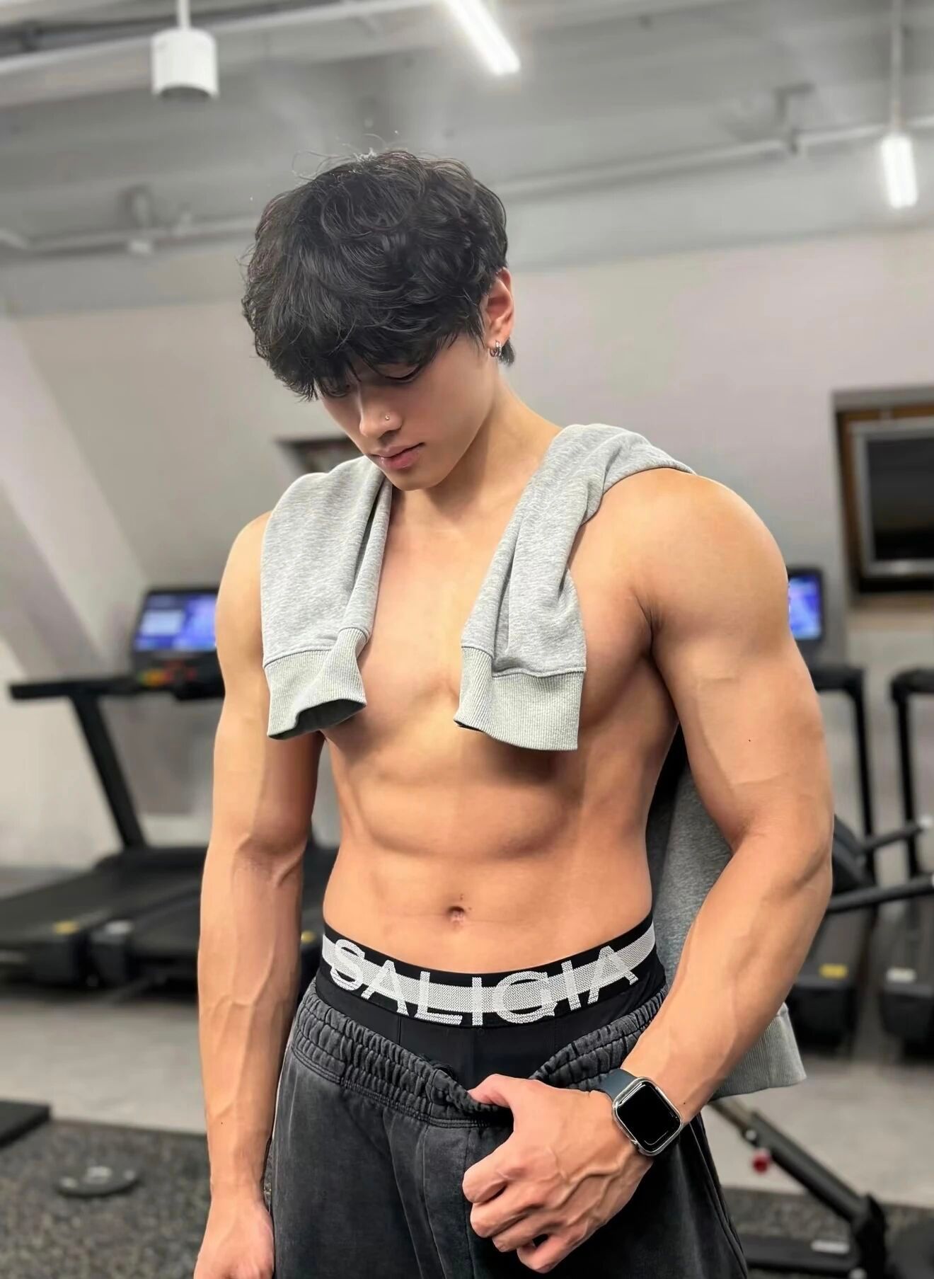 根扎得深 风就只是伴奏 