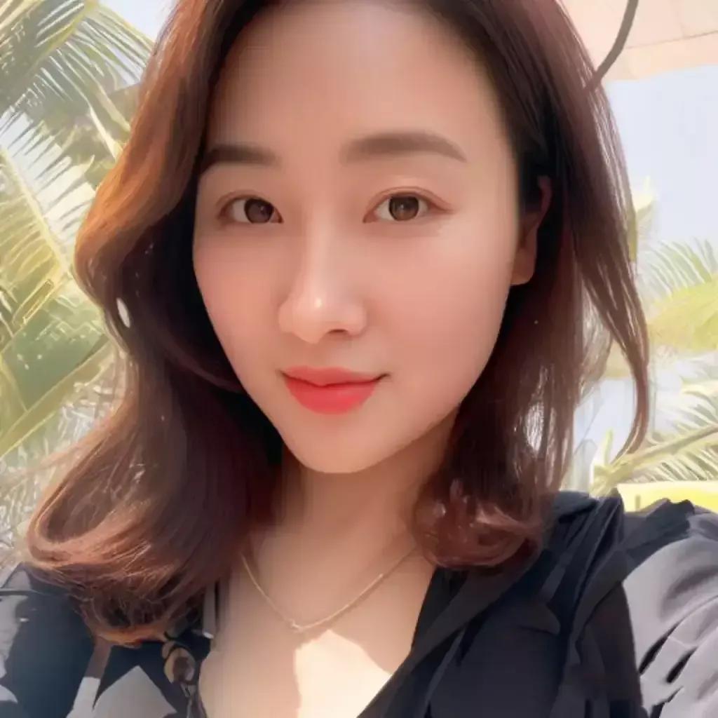 虽说我才40多岁，虽说离婚带个男孩。凭什么就不能再婚？我真是服了有些人。

老娘