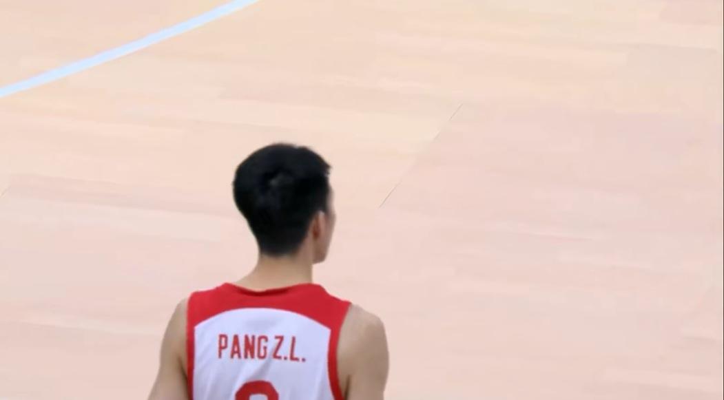 庞征麟感觉永远是被低估的球员。就在刚刚进行的中国男篮热身赛对澳大利亚的比赛中。虽