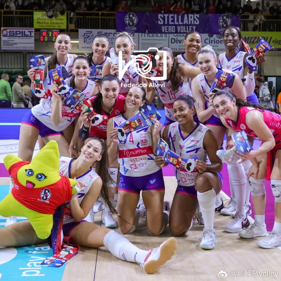 米兰淘汰斯坎迪奇将和科内利亚诺争夺赛季总冠军。从2018年以来，在季后赛跟科内进