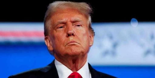 4月7日傍晚，特朗普突然在社交媒体上发文，说应巴基斯坦总理和陆军参谋长的请求，加