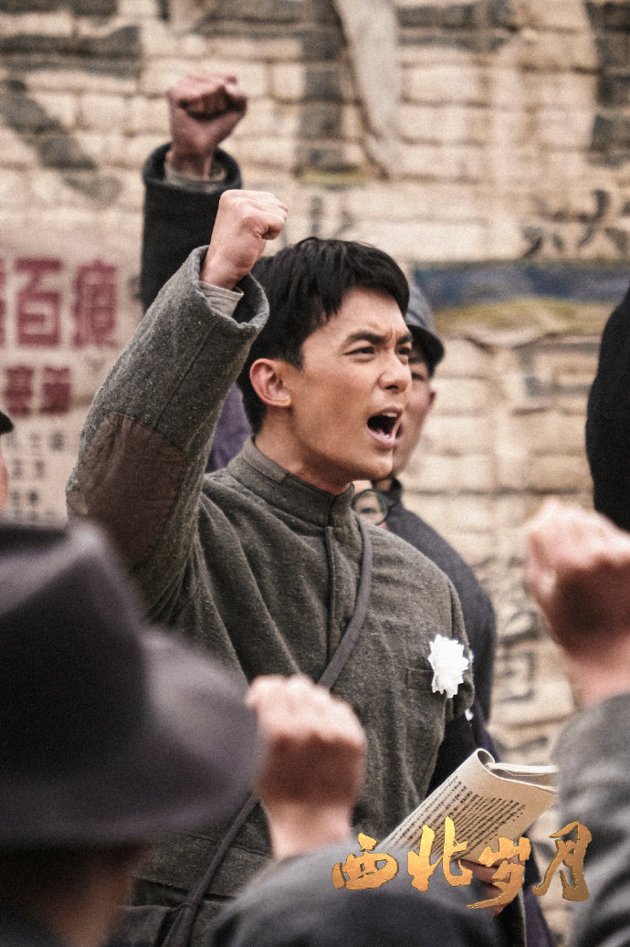 #吴磊哭戏层次# #吴磊情绪感染力好燃#  吴磊哭戏层次每一次落泪都有不同的情绪