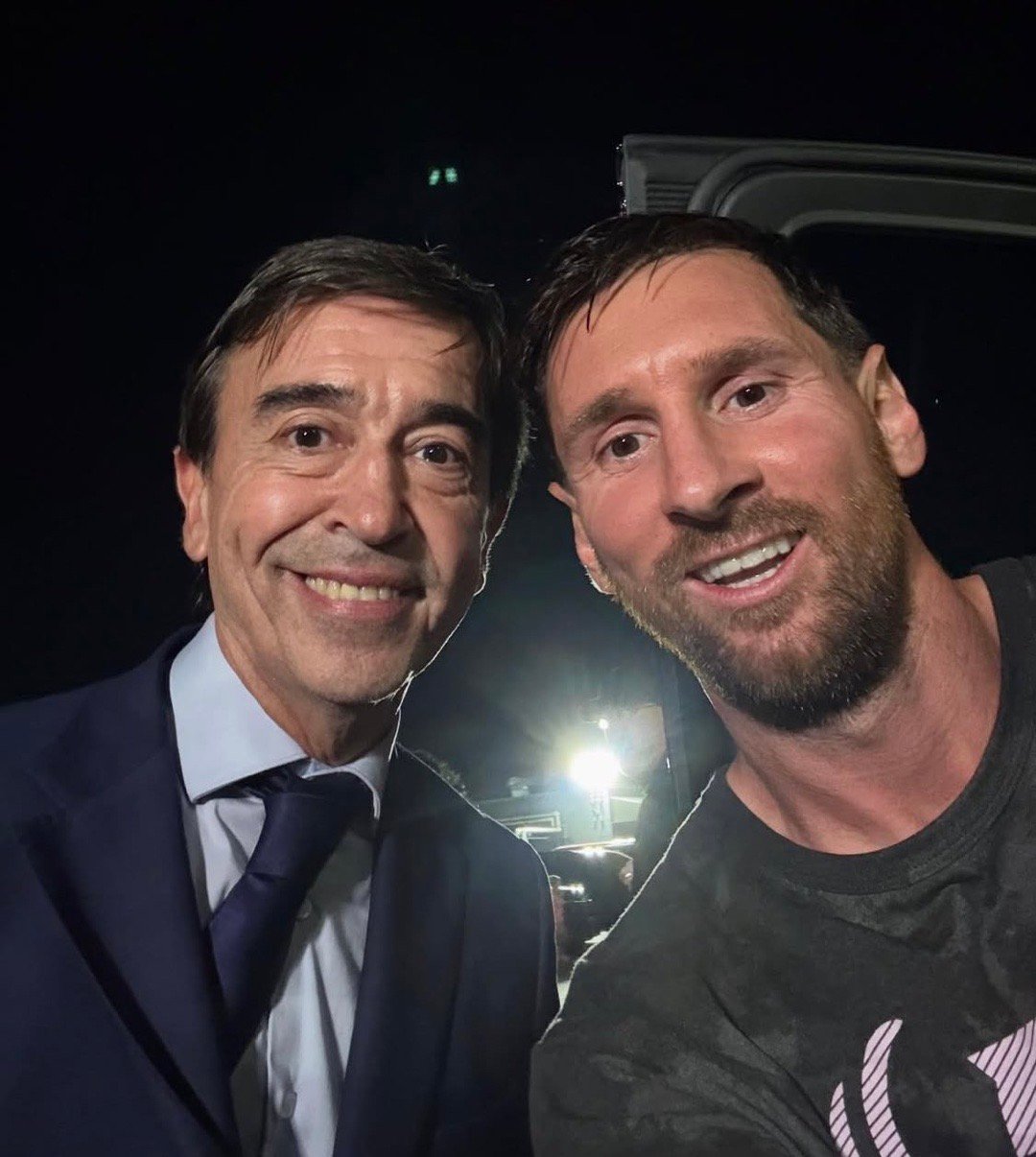 可爱梅梅～梅西