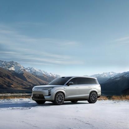 精致宝妈都应该有一台带娃神车，腾势N8L请求出战，一站式解决带娃难题。宝妈开这种