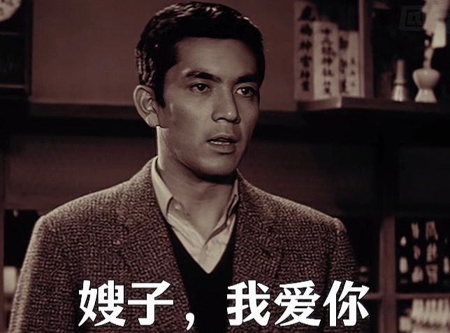 中午一点多我吃了一份巨好吃的饺子，是一家包子铺，在城市边上，骑车骑出去很远，正好