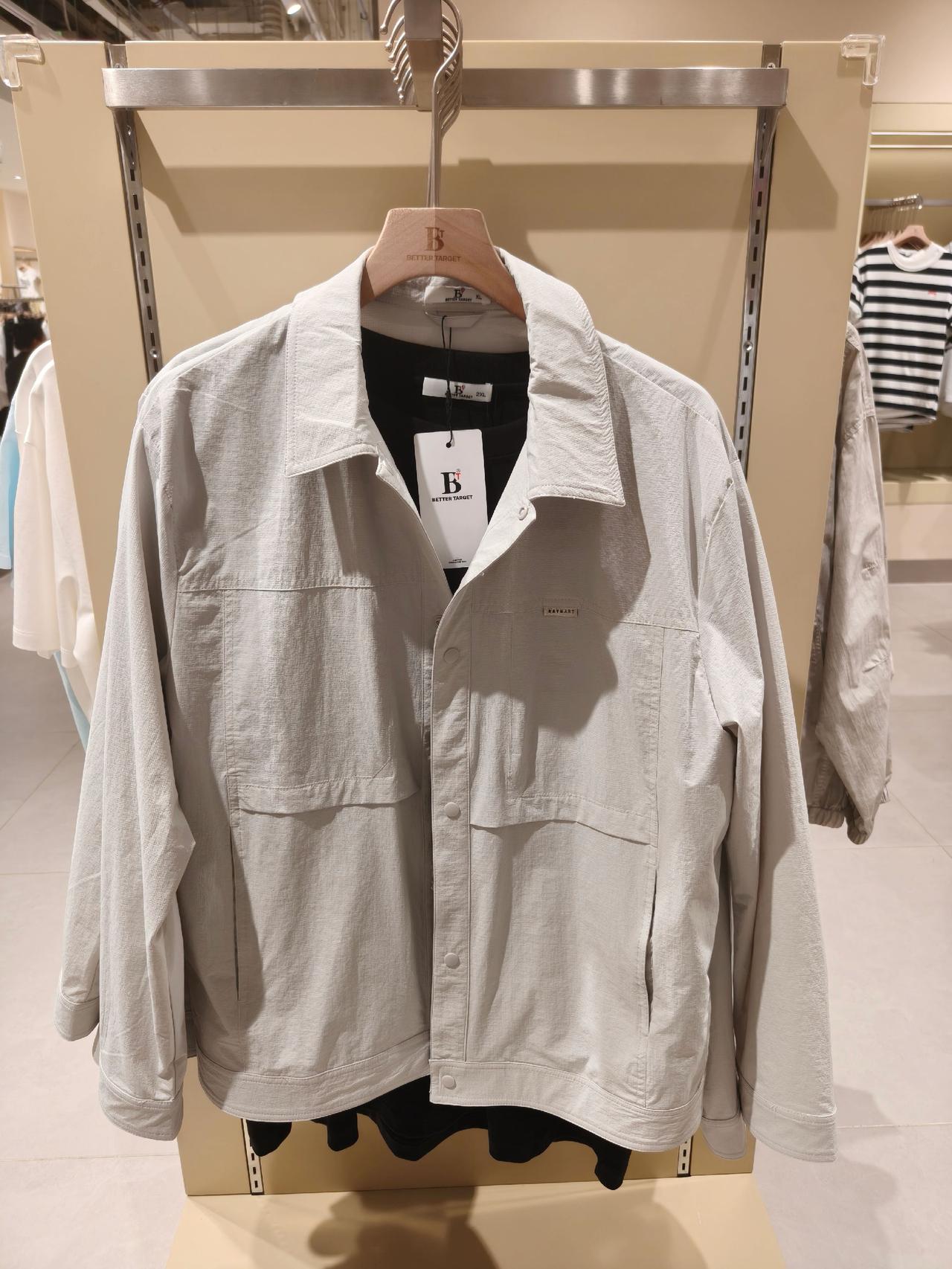最近喜欢逛BT服装，特别好。拿货 新专打卡