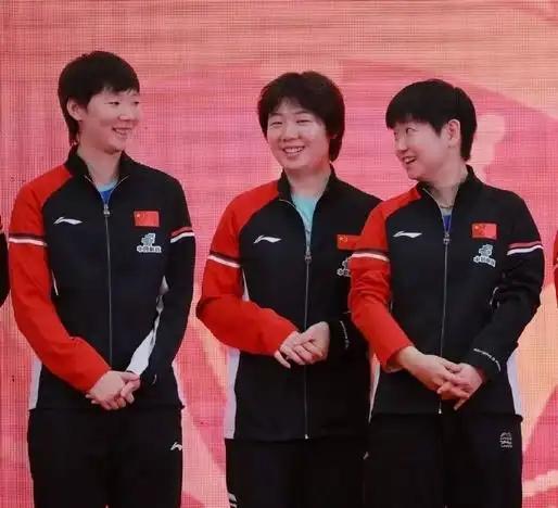 大喜讯！3-0冲冠，🇨🇳中国女乒强势晋级世锦赛女团决赛！再次横扫🇷🇴罗马