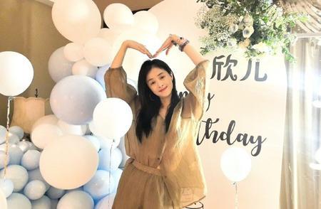 42岁蒋欣庆生照曝光，这状态是“逆生长”本尊吧！
家人们，娱乐圈又整出大动静啦！
