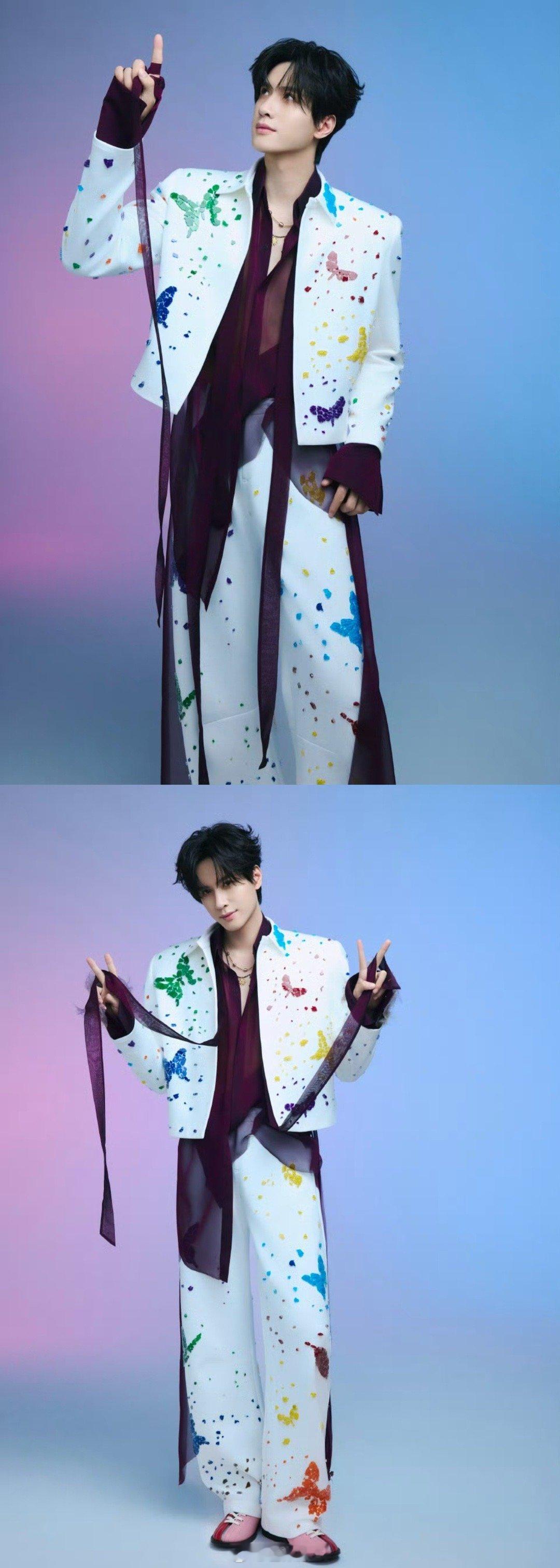 展轩新鲜大片🈶好帅气的蝴蝶王子啊🦋🦋