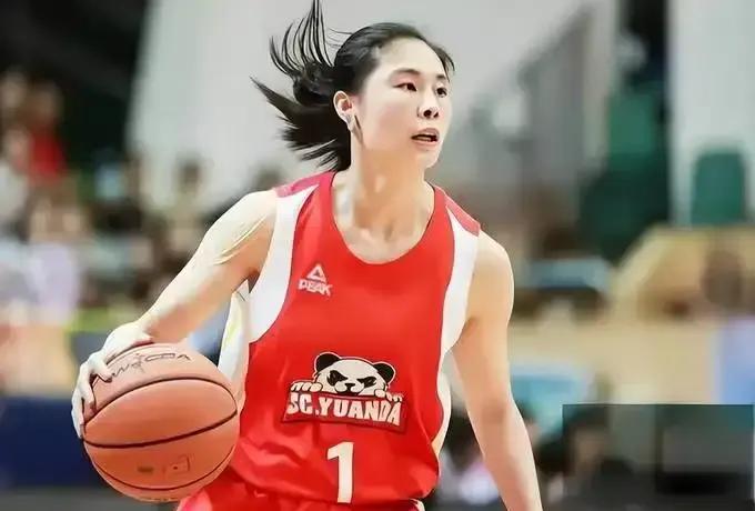 继续专注随着WCBA总决赛G1四川女篮95-61山西女篮，王思雨赛后采访说了三句