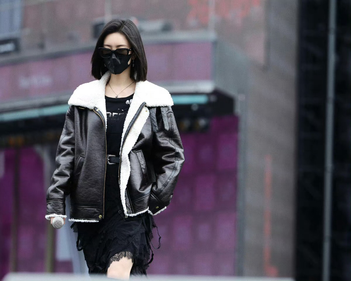 老公姐，你帅[哇][哇][哇]期待明天的跨年舞台