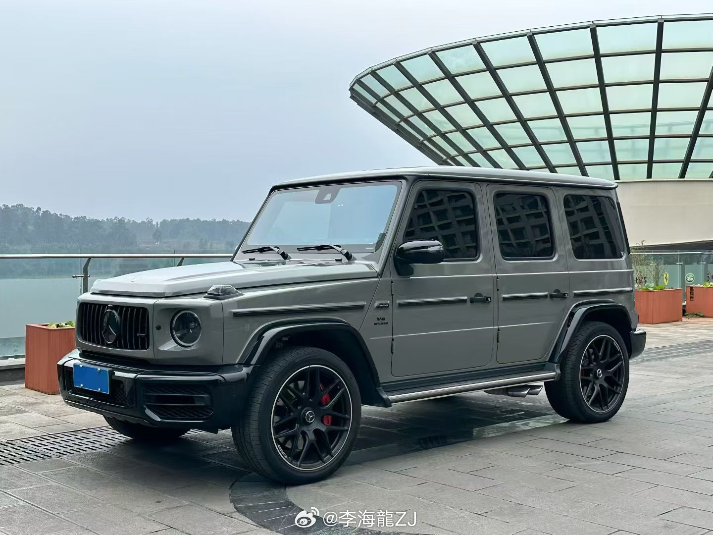 23年上牌中规G63.个人一手.3万公里大满配.完美配色有喜欢的吗奔驰奔驰大g