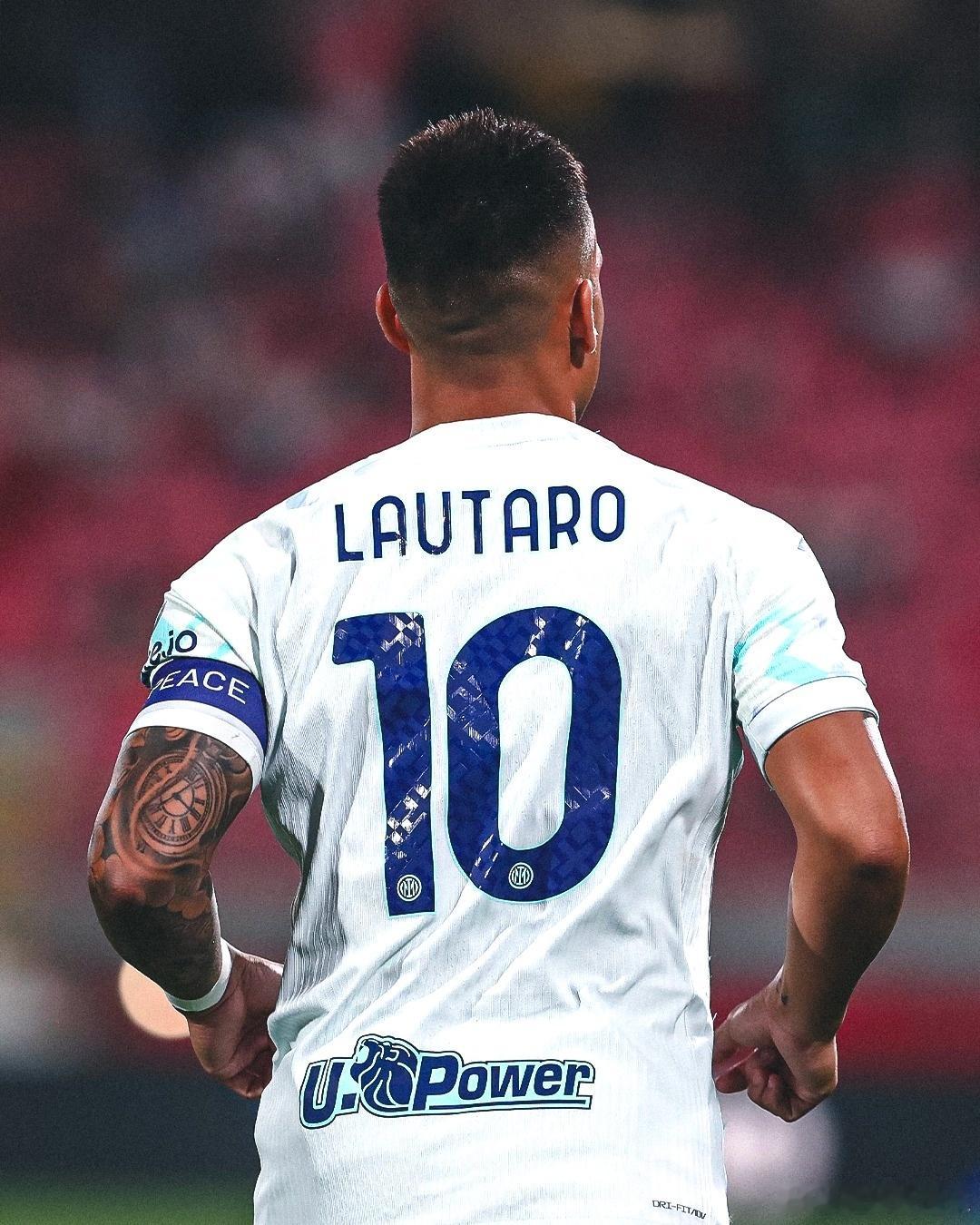 劳塔罗梅开二度了，国际米兰客场2比0领先比萨，我罗劳塔罗！💙🖤🔥国际米兰意