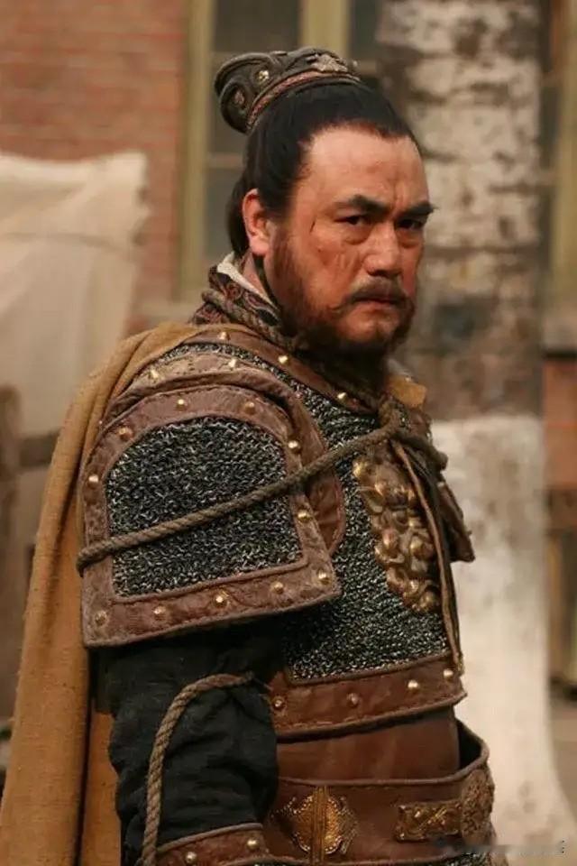 窦建德如果坚守河北，而不是远赴洛阳去解救王世充，他也许可以坚持很久。

不要扯什