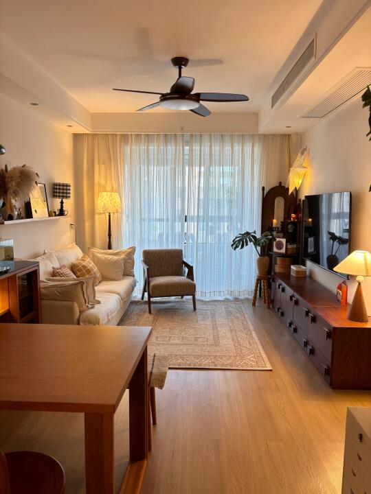 买不起大房子，有个68平小房子也很满足～