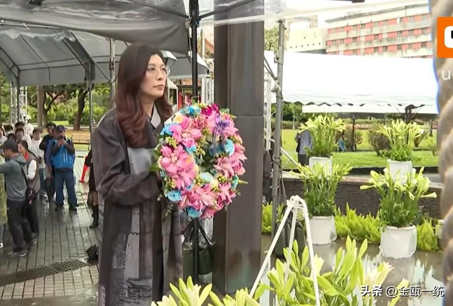 所谓“228纪念”  每年一场的“台独闹剧”

每年的2月28日，台湾从上到下、