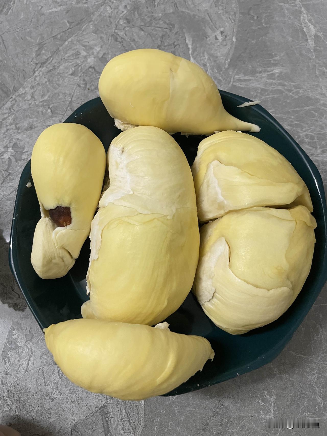 网购54. 2买的榴莲盲盒
总算没有翻车 干包鸡丝 值了值了
网购榴莲