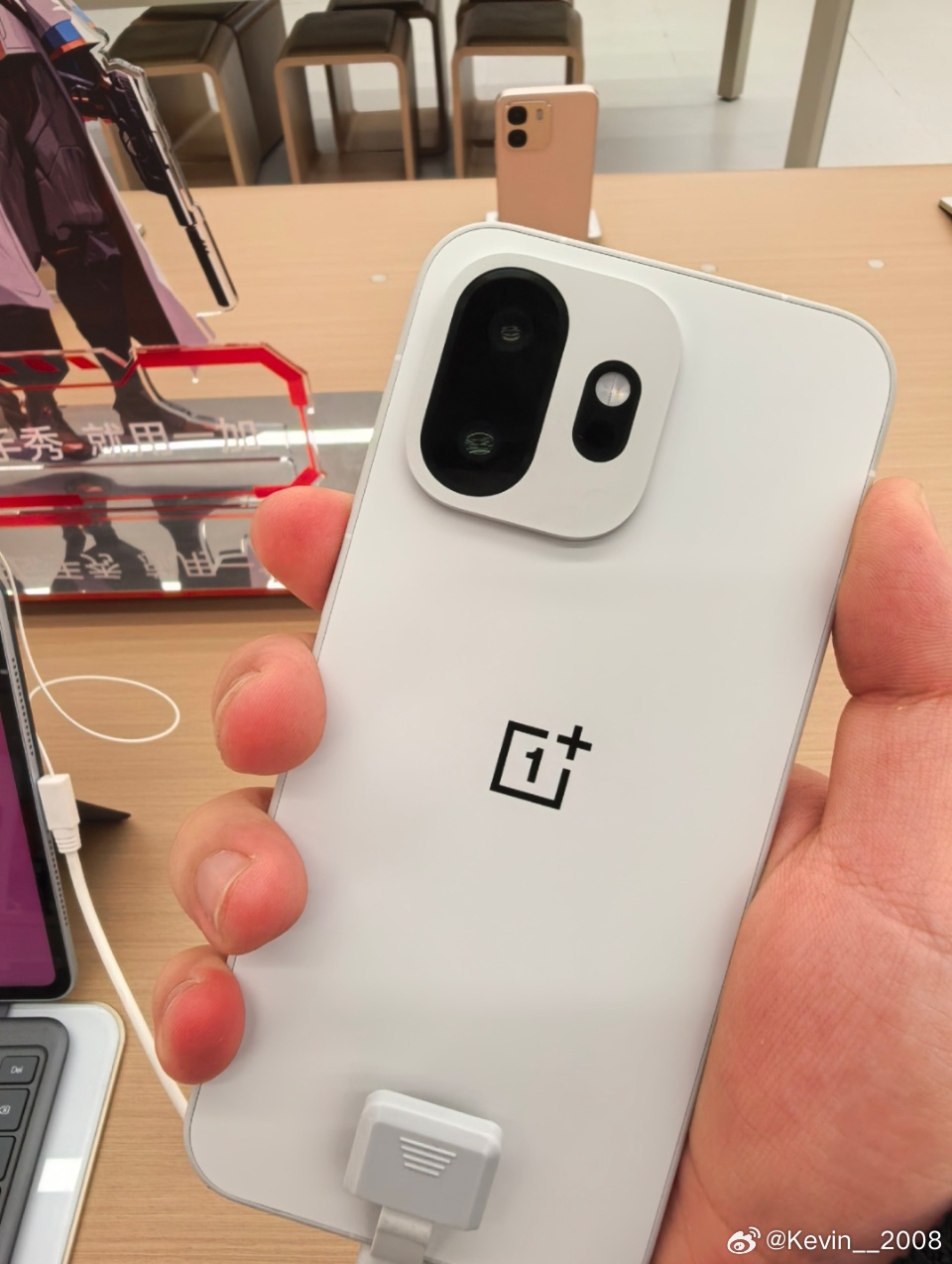 一加15T这个价格，为啥不买小米17？ 