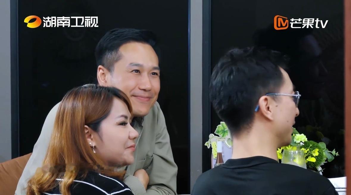 黄晓明是有山东话推广KPI吧怀疑黄晓明是带着方言山东话推广任务来的，碰到打算去青