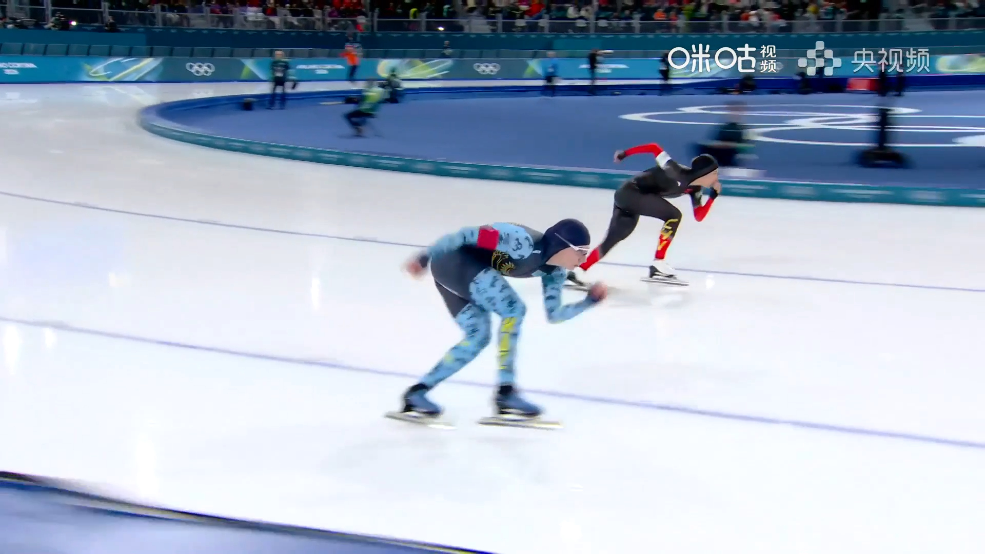 #韩梅滑出1分15秒97#速度滑冰女子1000米决赛，第九组中国选手韩梅滑出1分