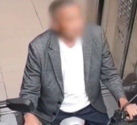 【男子骑电车进电梯被阻砸烂报警器 警方：行拘！】男子砸烂电梯报警器被行拘 近日，